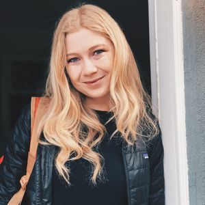 Meet your Posher, Carolina